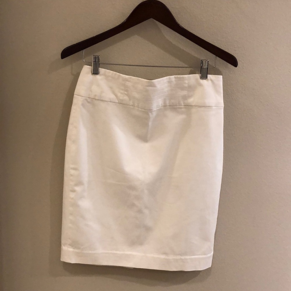 White Banana Republic Pencil Skirt